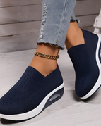 Donkerblauw