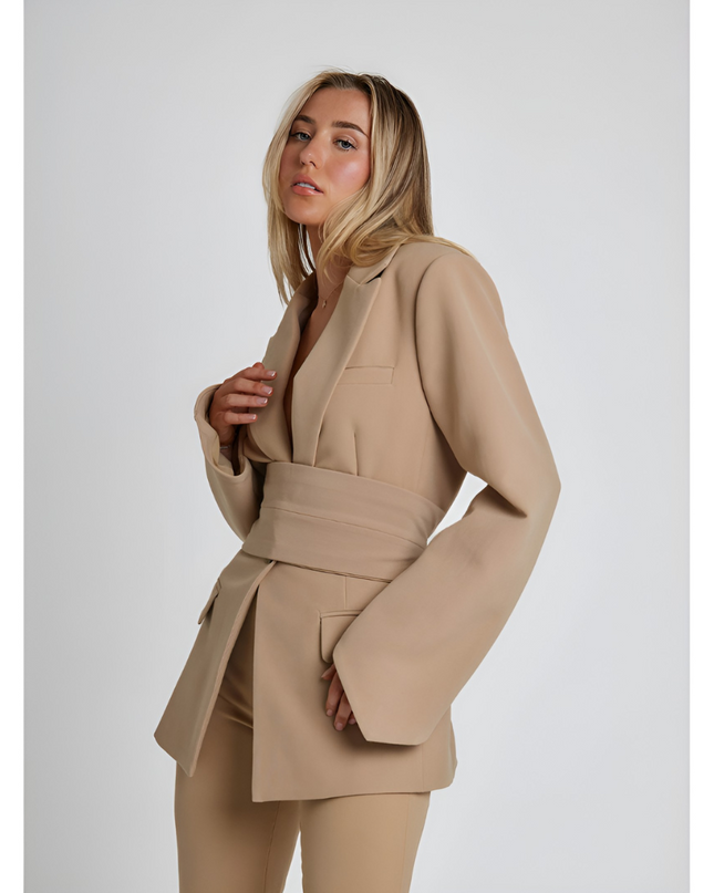Wanda | Dames Blazer | Getailleerd met Ceintuur