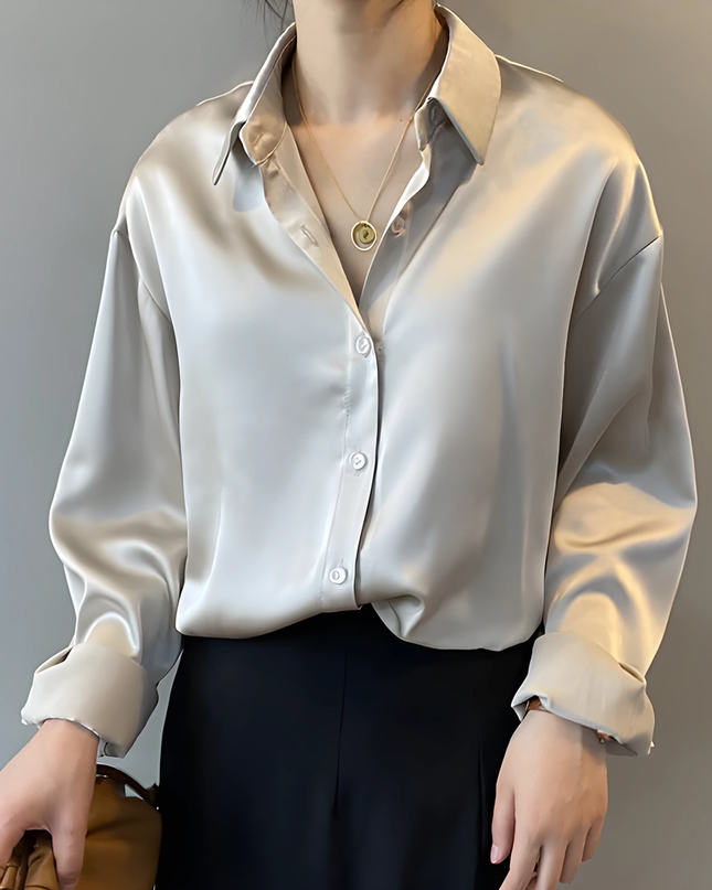 Maris | Dames Blouse | Losvallend met Open Kraag en Opstroopbare Mouwen